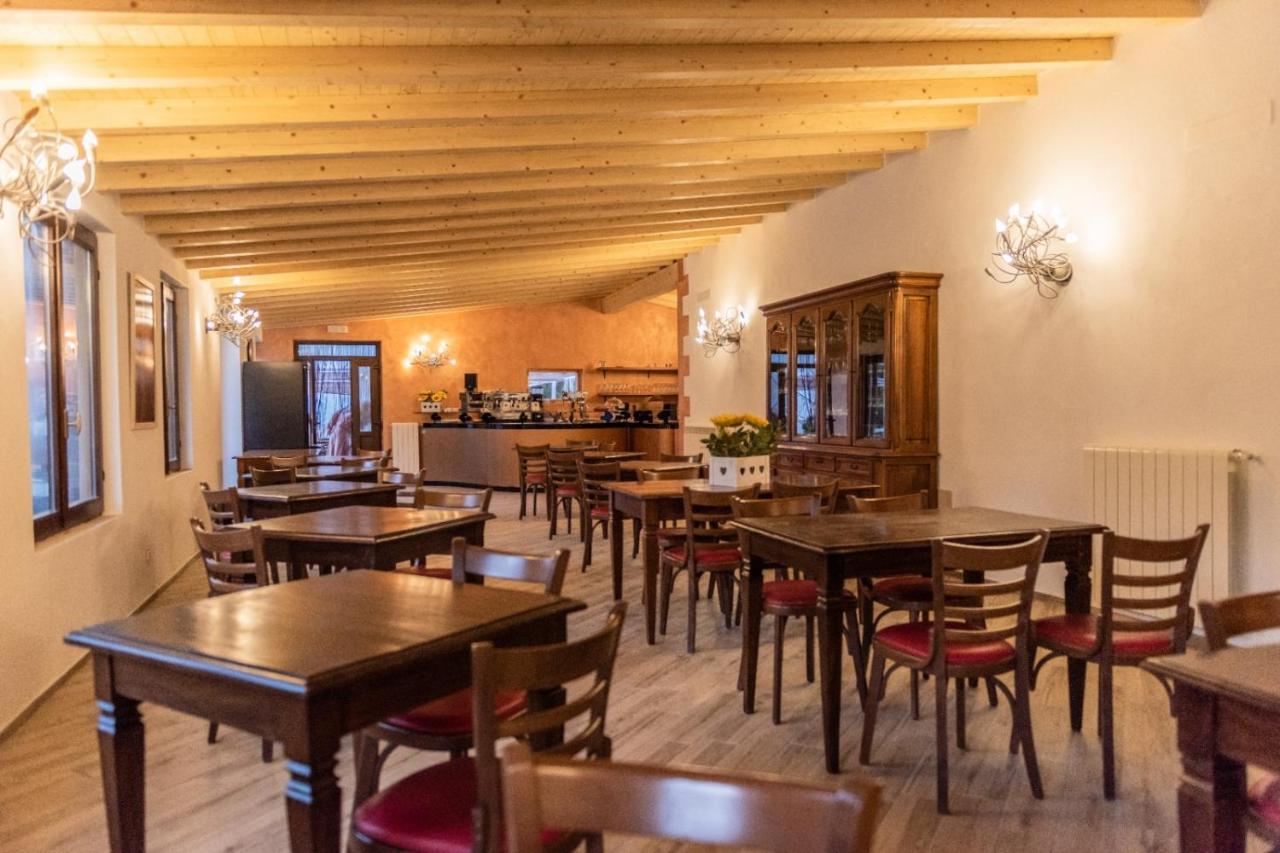 Agriturismo La Fornace Centro Ippico 科莫 外观 照片