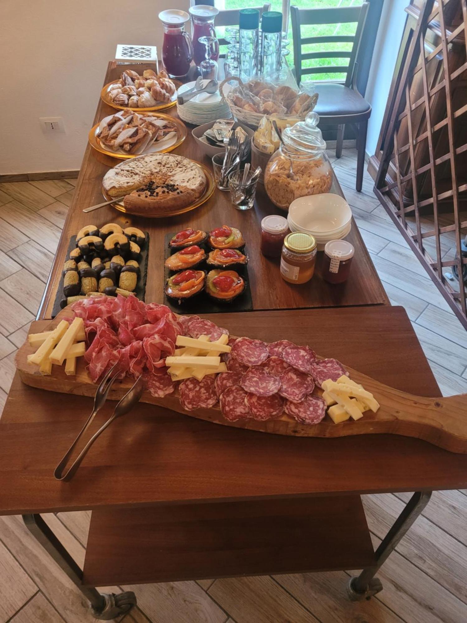 Agriturismo La Fornace Centro Ippico 科莫 外观 照片